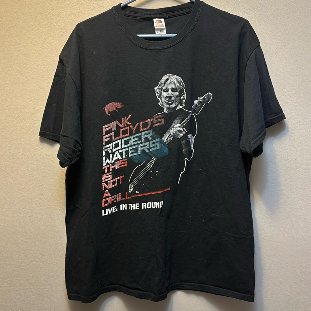 Official Roger Waters of Pink Floyd Tshirt